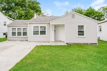 219 Sadonia Ave St. Louis, MO 63135